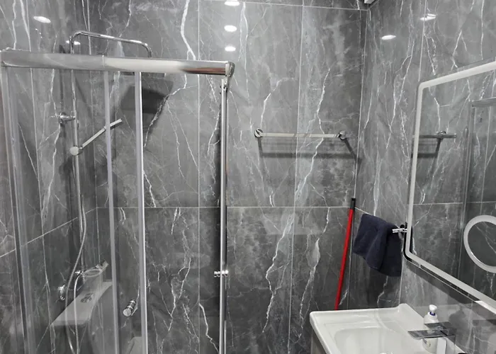 Modern Gem Margarita Gardens Block 6 * パ フォス